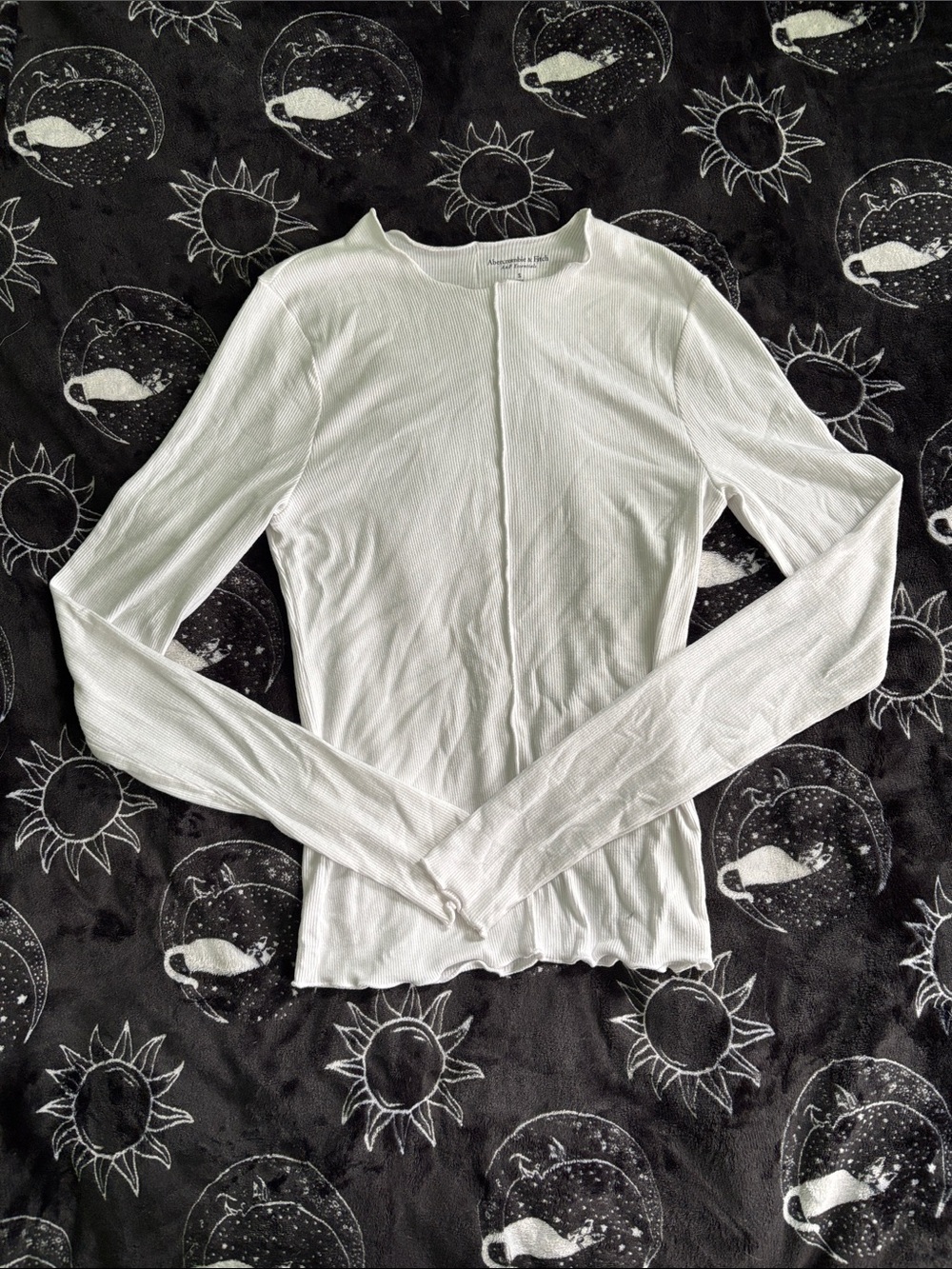 Abercrombie & Fitch Long Sleeve Ribbed Tee - White and Black - Picture 2 of 4
